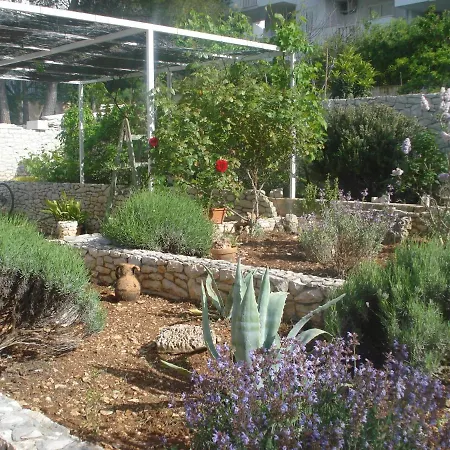 Apartmán By The Sea Sutivan, Brac - 15275 Sutivan